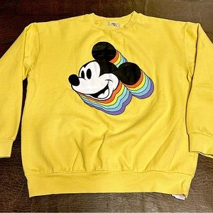 Disney Mickey Mouse Logo Sweatshirt Large